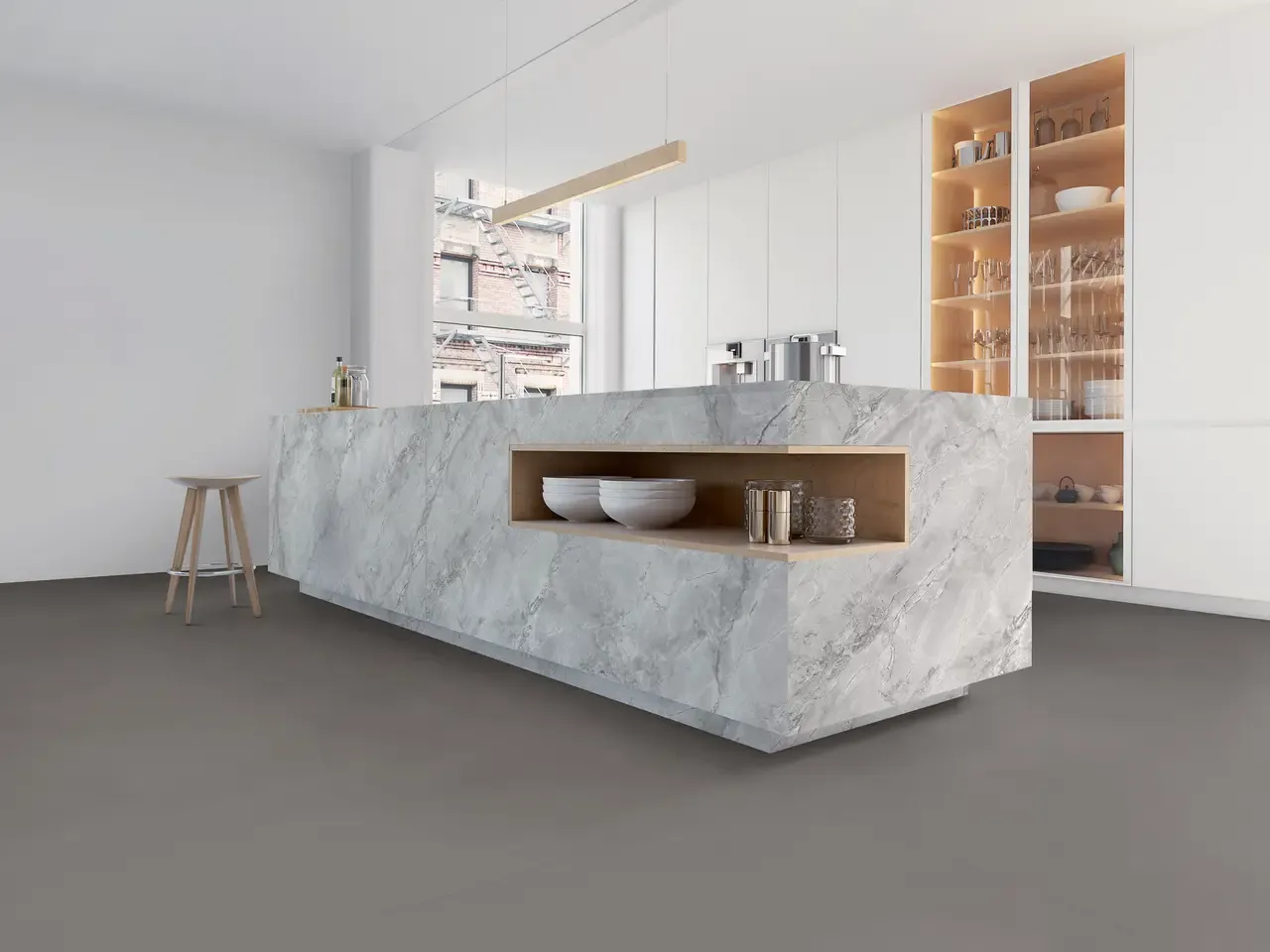 Ambiente real con porcelánico Arklam Brazil Super White 6 mm — proyecto de interiorismo